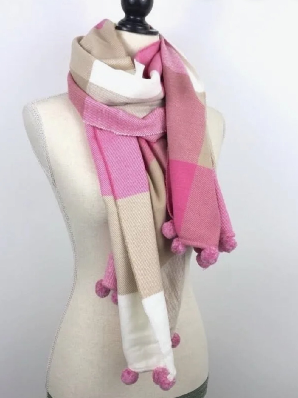 NWT LOUISA PERINI Lovely very soft plaid scarf with Pom Poms, Size: 70”x21”